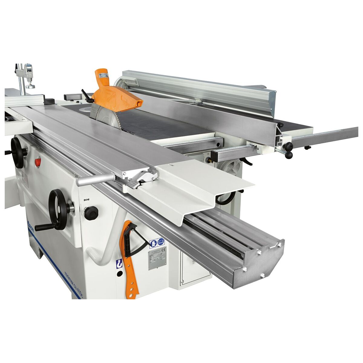 Anodised aluminium sliding table on the SCM Minimax CU 300C